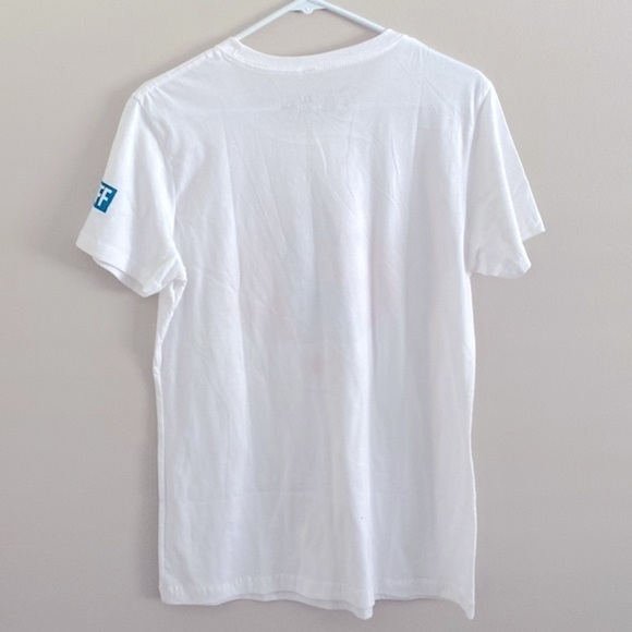 NWOT Neff Disney jasmine T-shirt - Picture 5 of 5